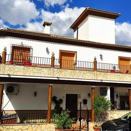 Casa Amplia Con Terraza En La Vinuela Villa Kültér fotó